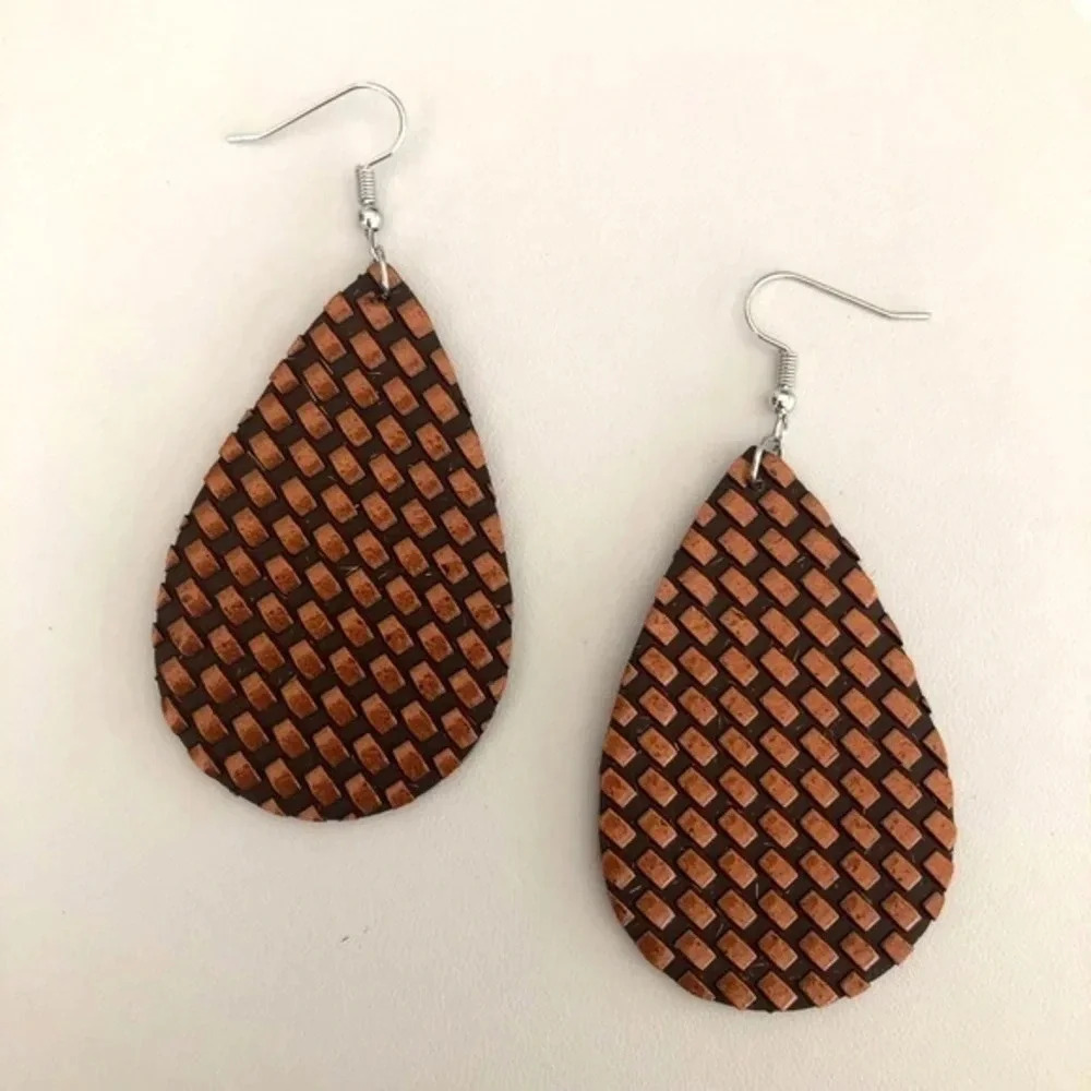 3 for $25/ Textured Basket Weave Teardrop Faux Leather Die-Cut Drop Earrings NWT
